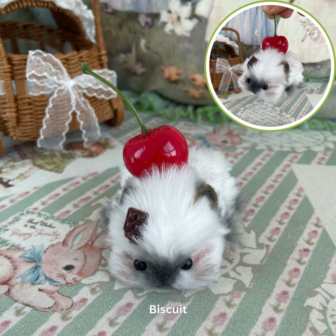 Lying Hamsters Figurines