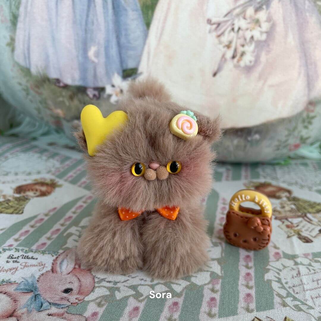Brown Kitten Collection