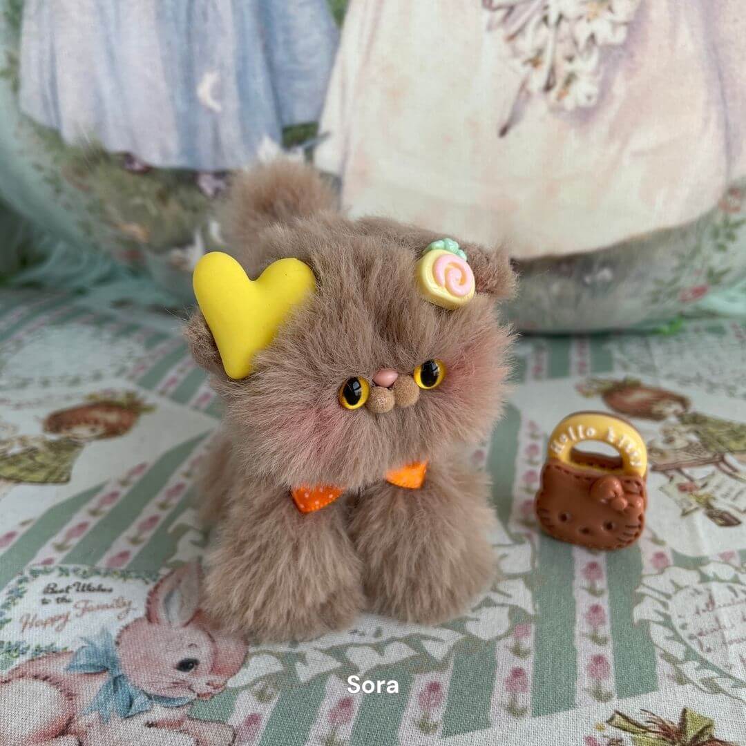 Brown Kitten Collection