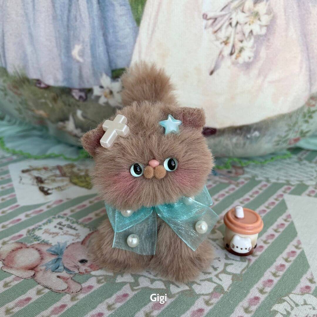 Brown Kitten Collection