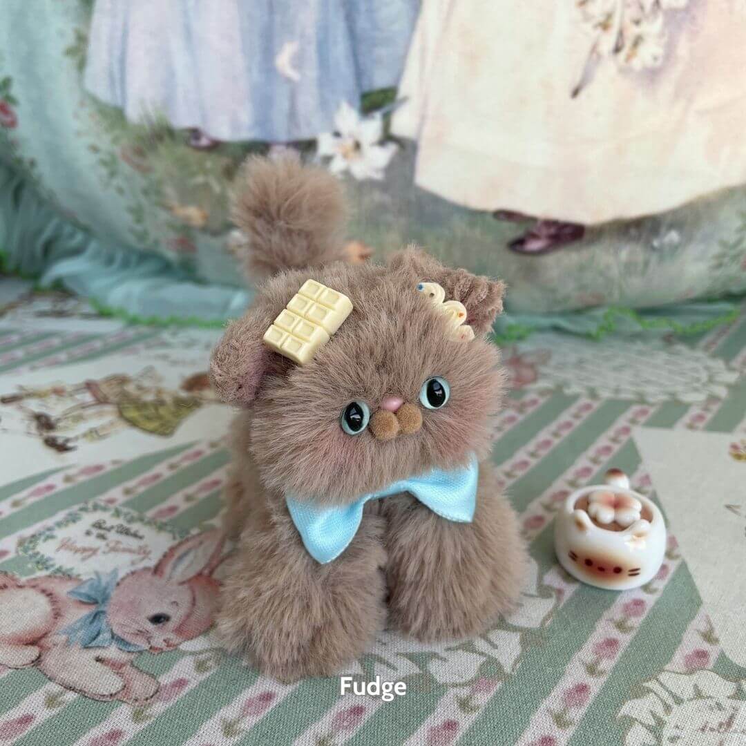 Brown Kitten Collection