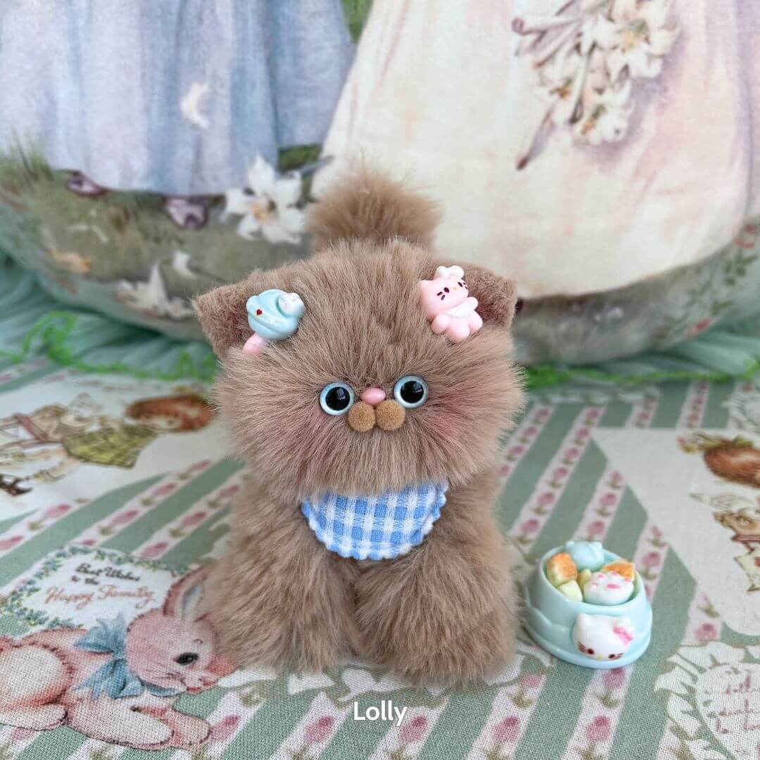 Brown Kitten Collection