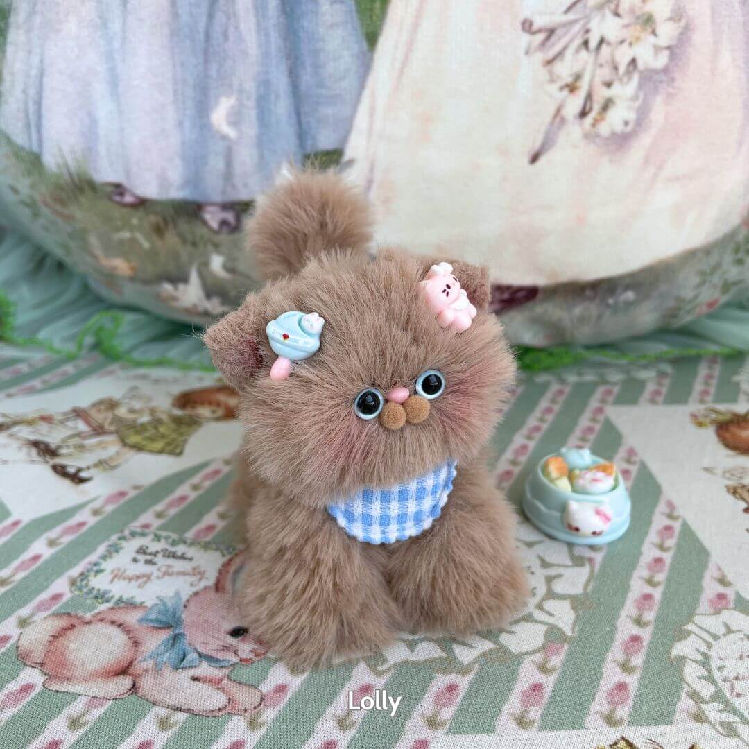 Brown Kitten Collection
