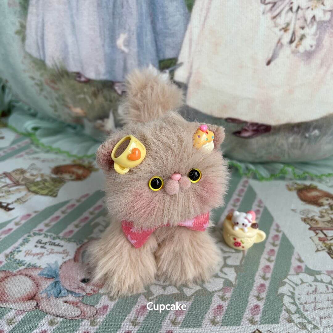 Brown Kitten Collection