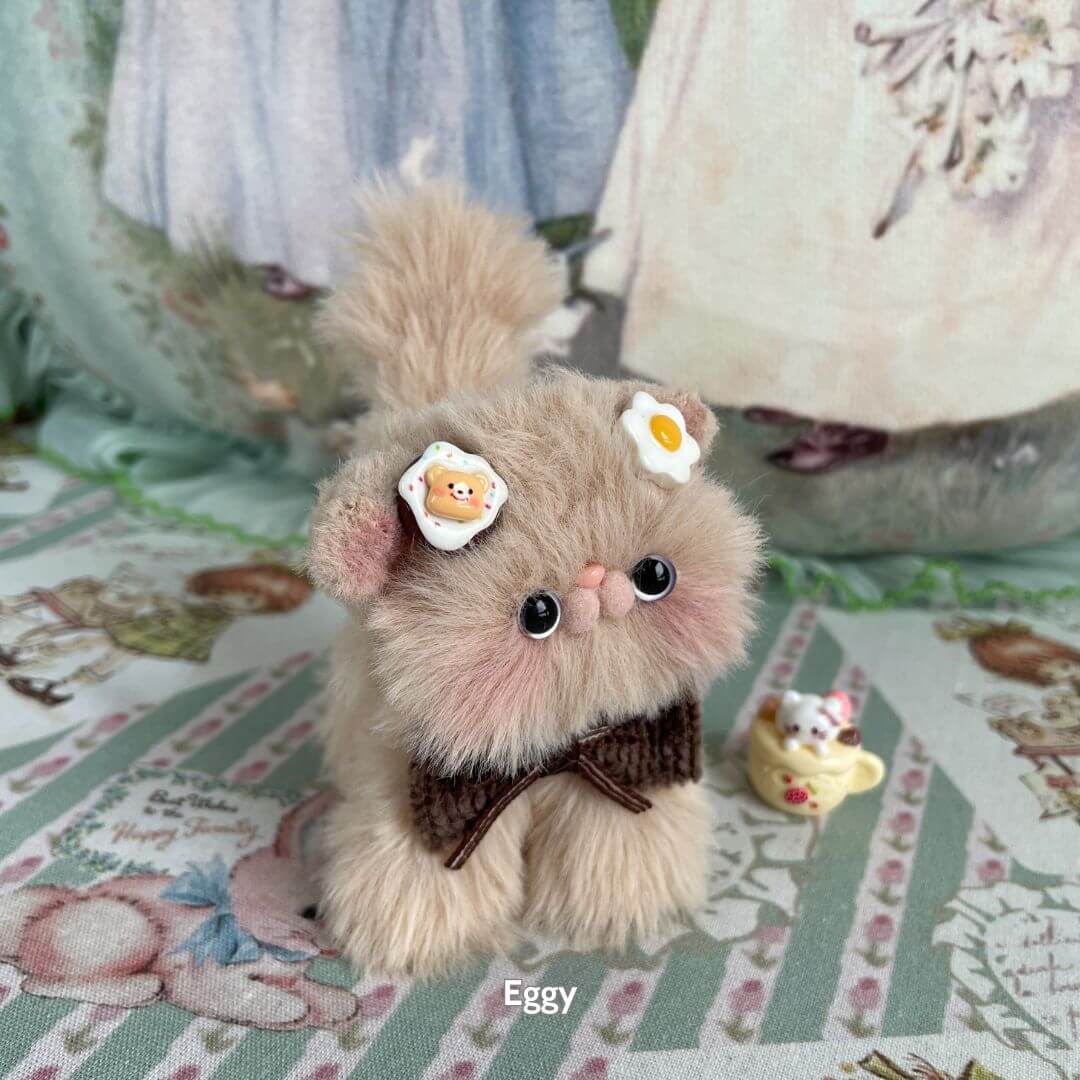 Brown Kitten Collection