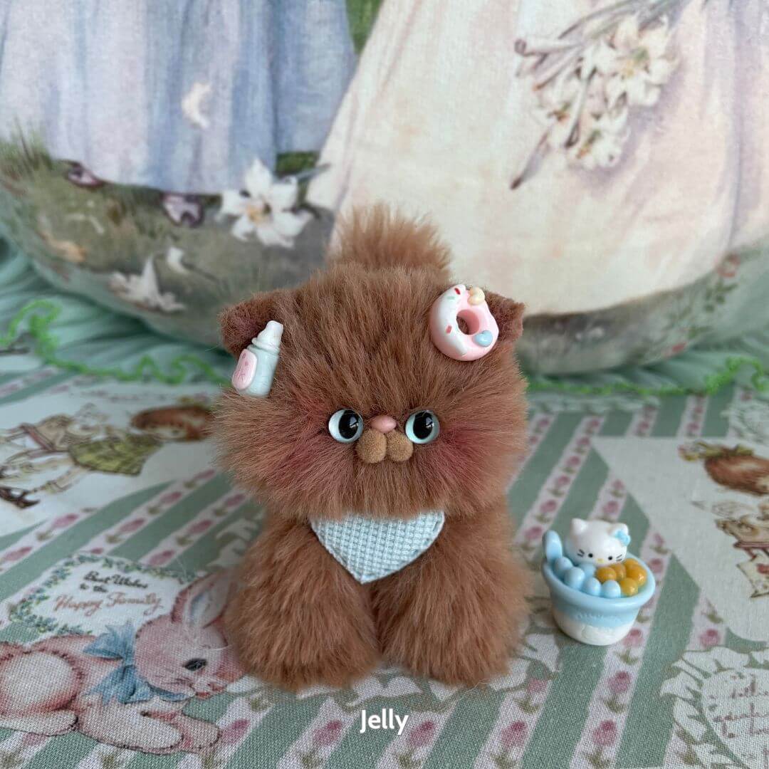 Brown Kitten Collection