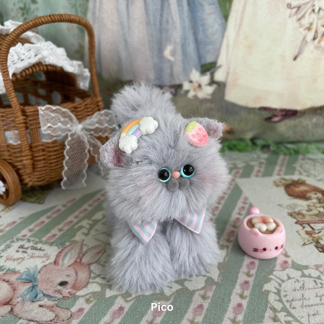 Gray Kitten Collection