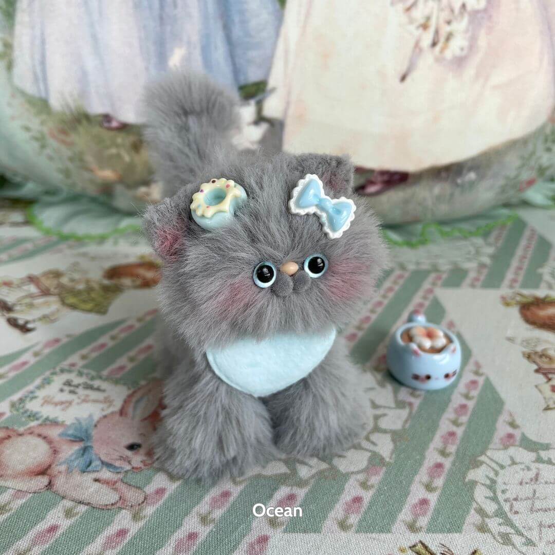 Grey Kitten Collection