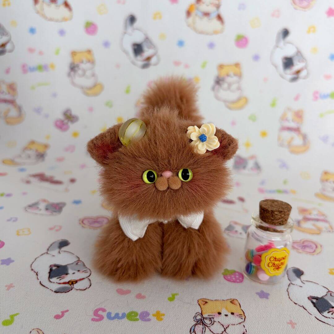 Brown Kitten Collection