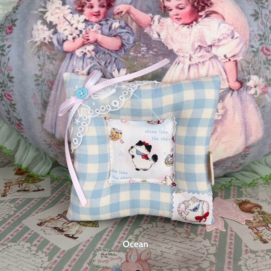 Kitten Coasters – For Cups and Kitten Display