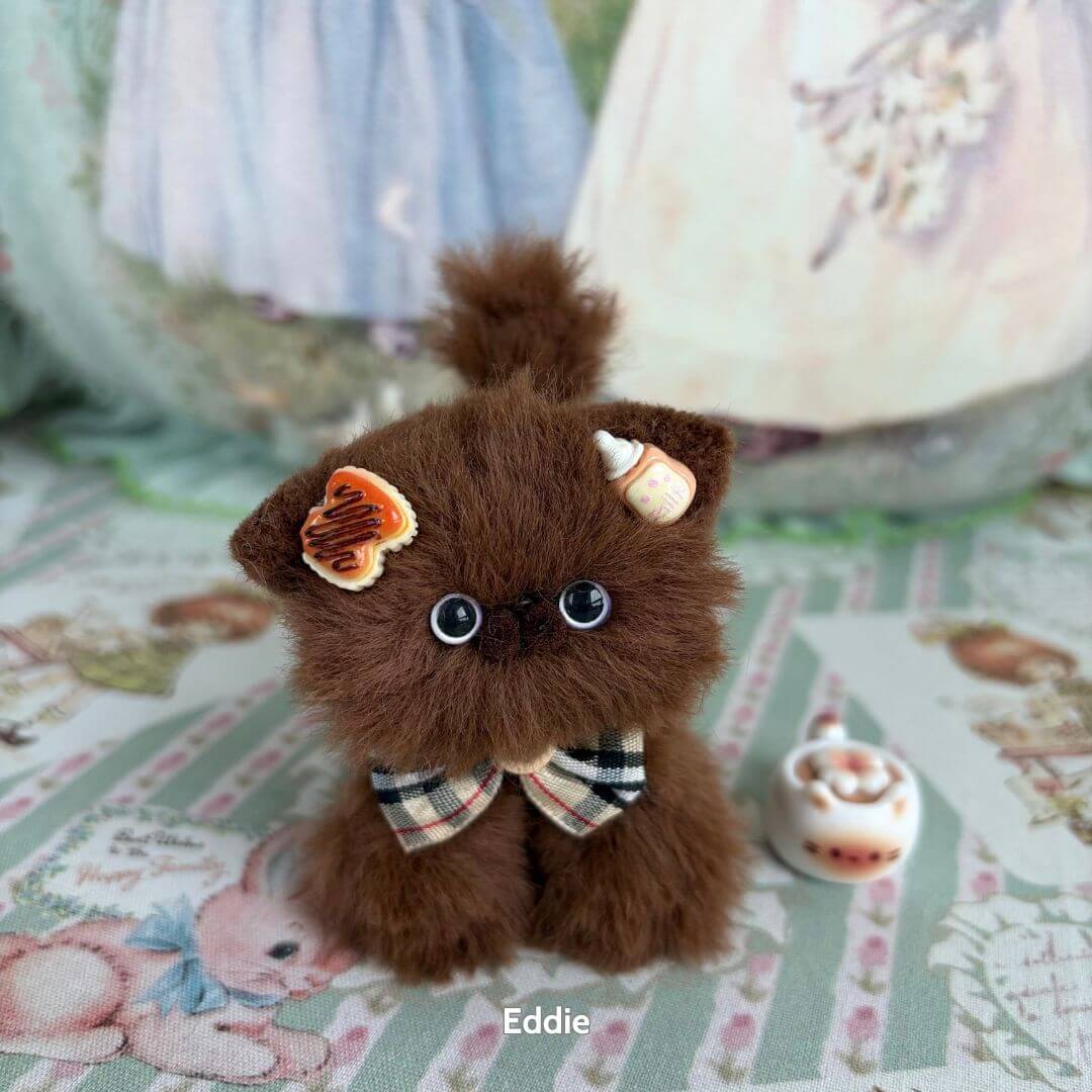 Brown Kitten Collection