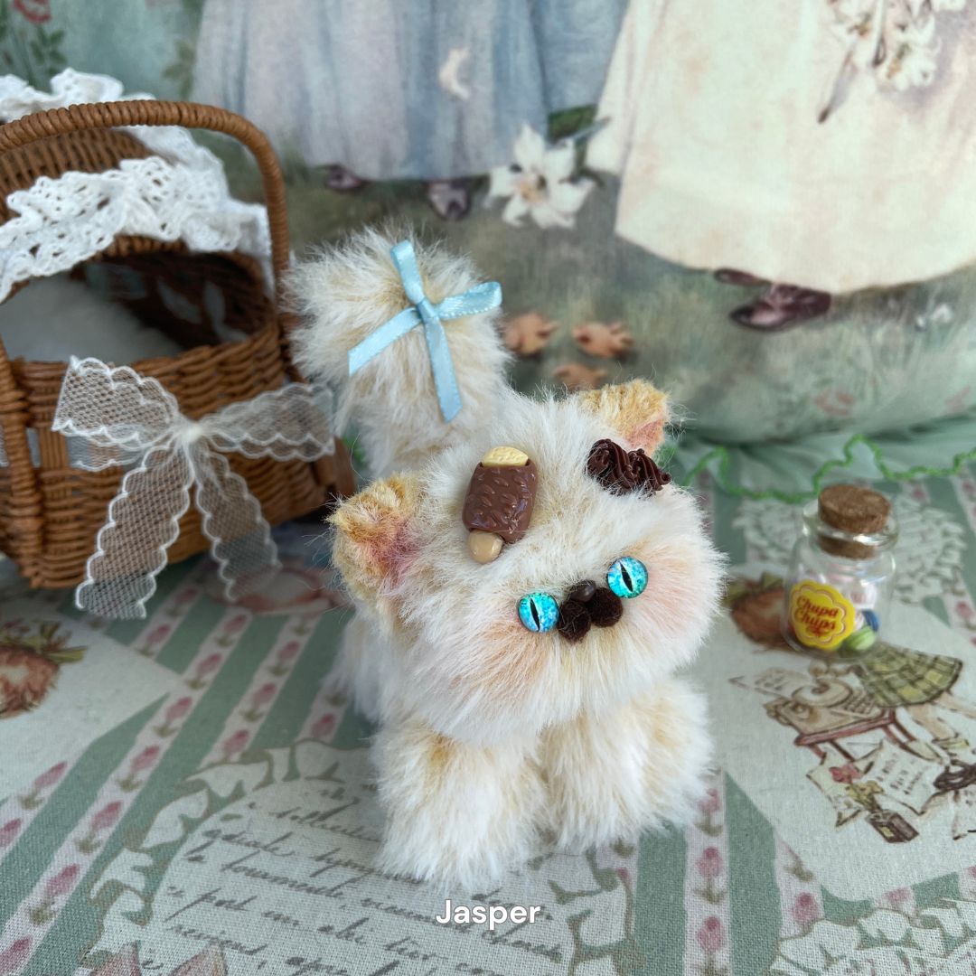 Handmade Fluffy Kitten - Adorable Collection