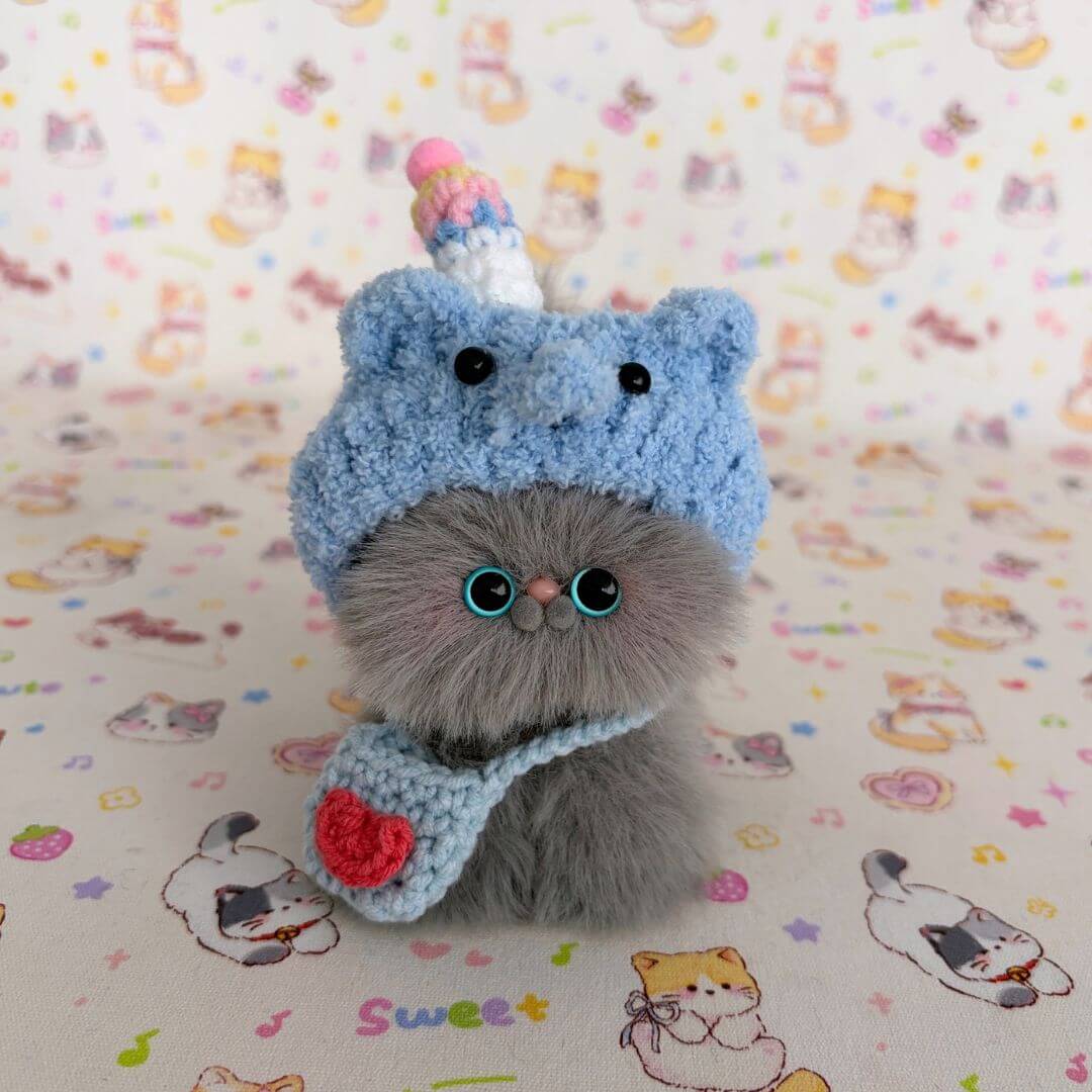 Fluffy Hoodie Kittens