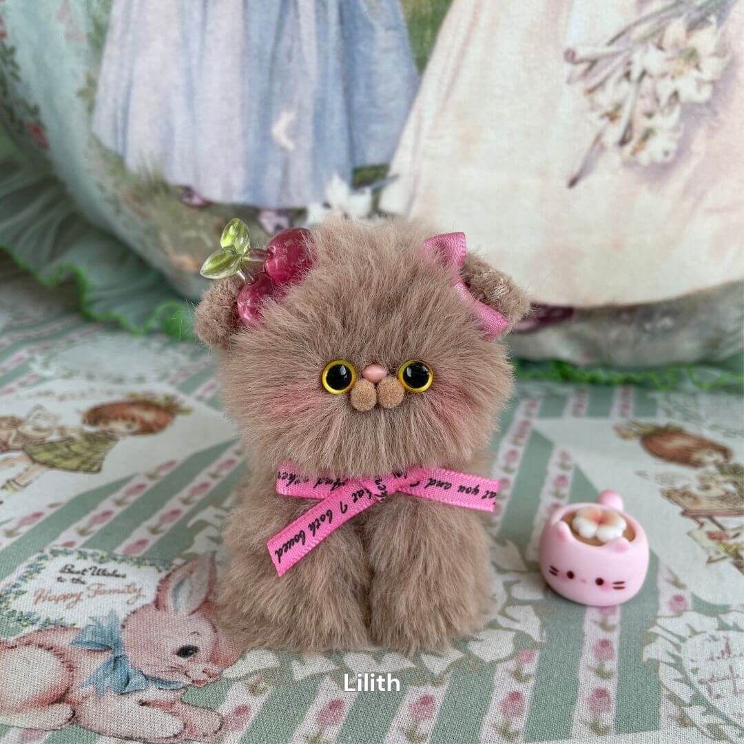 Brown Kitten Collection