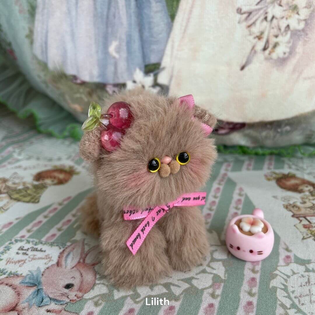 Brown Kitten Collection