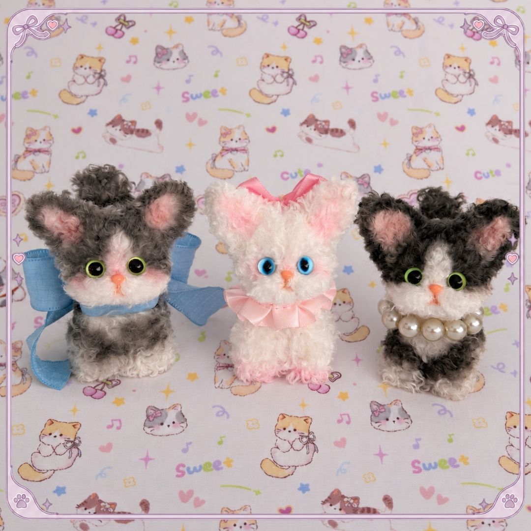 Devon Rex Kitties