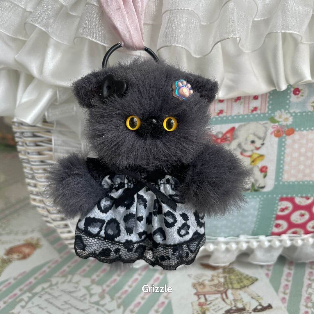 Pawsh Pendants