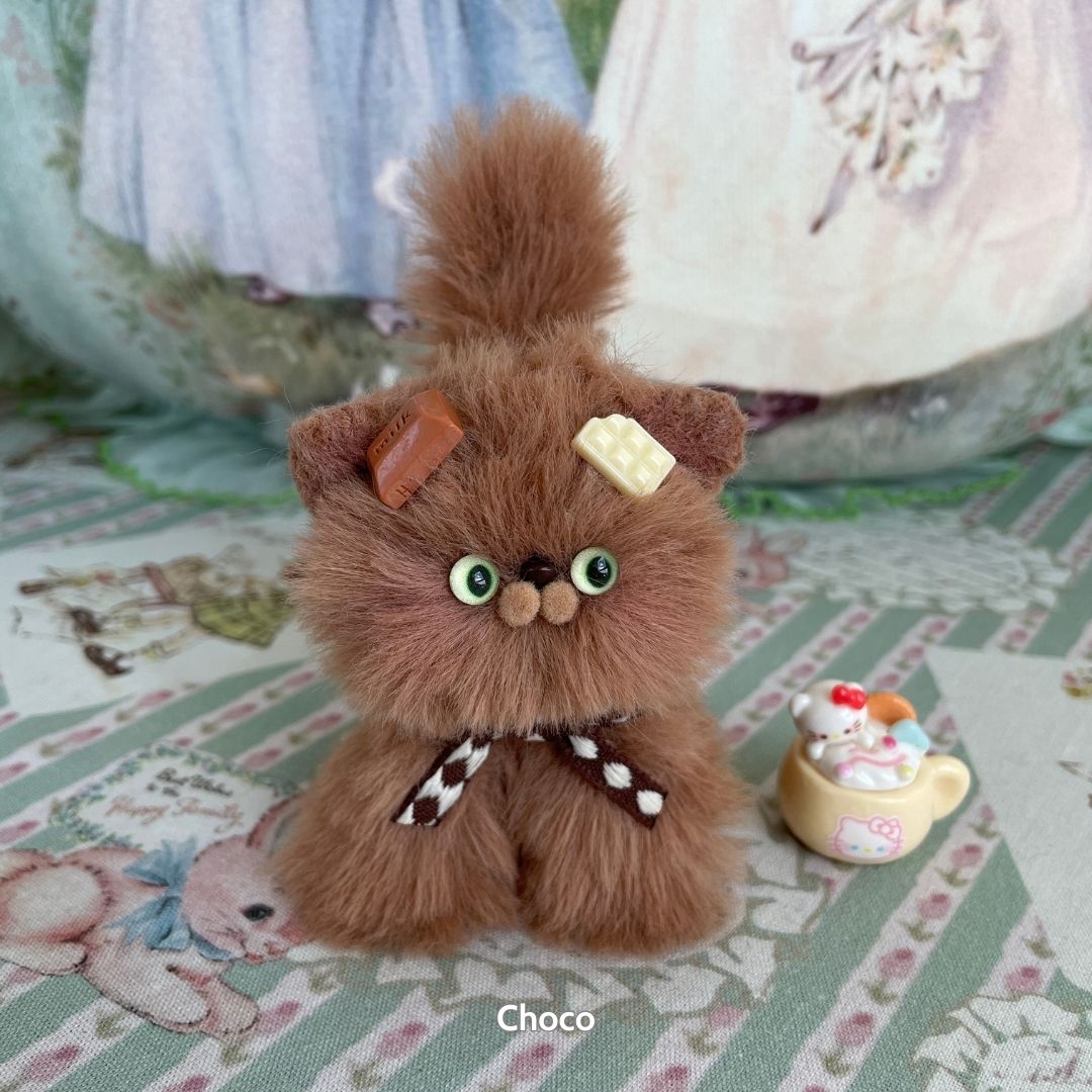 Brown Kitten Collection