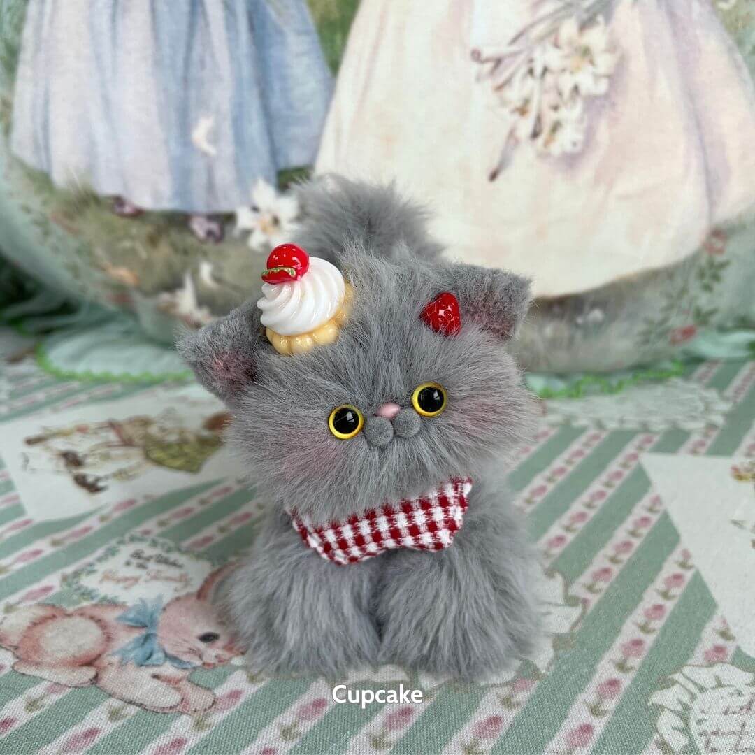 Grey Kitten Collection