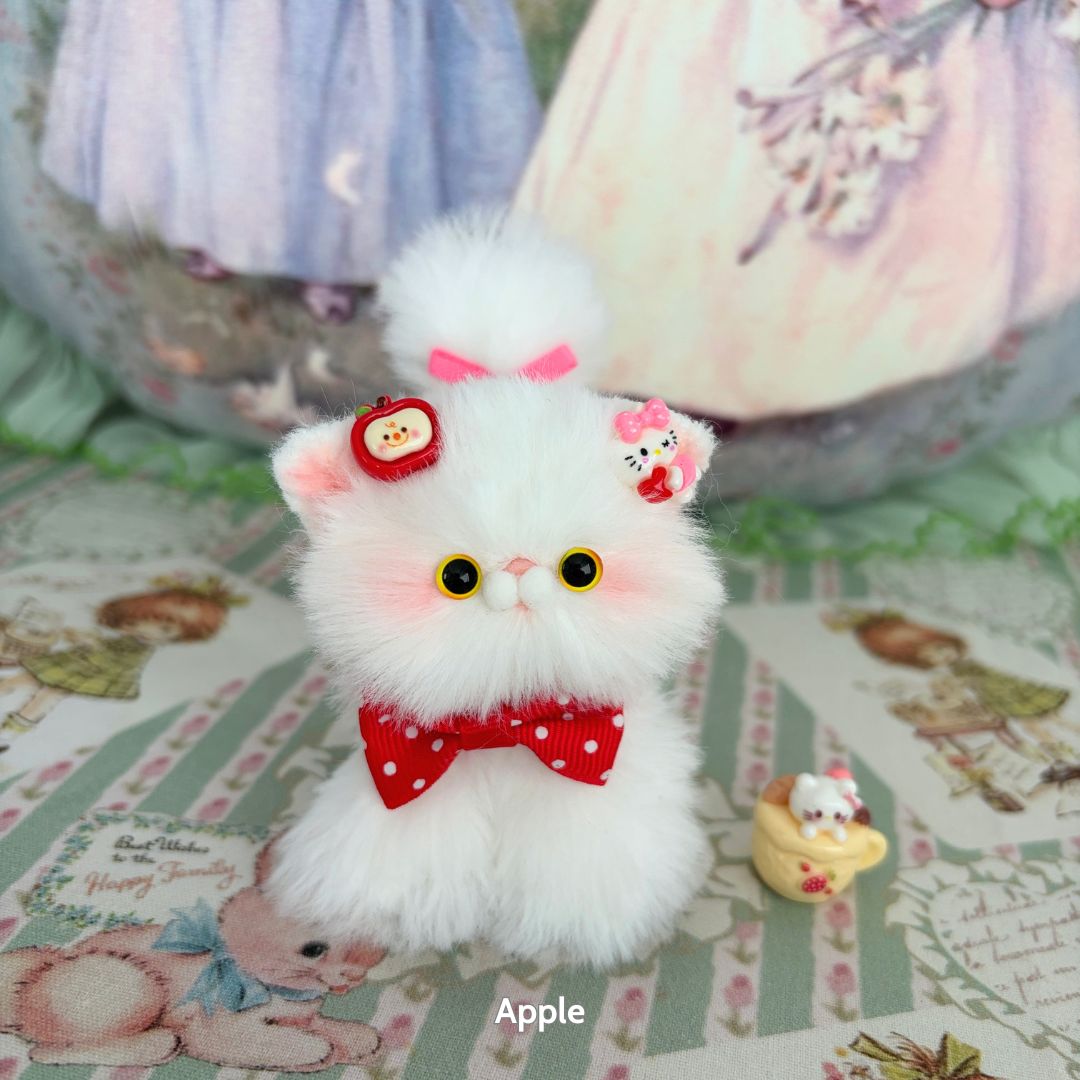 White Kitten Collection