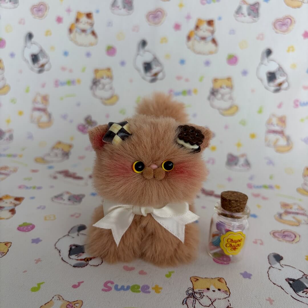 Brown Kitten Collection