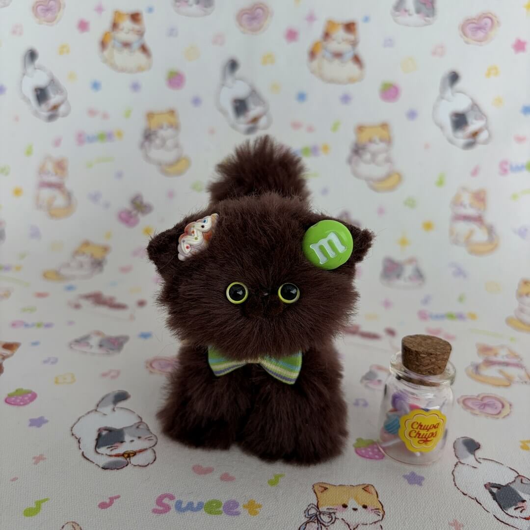 Brown Kitten Collection