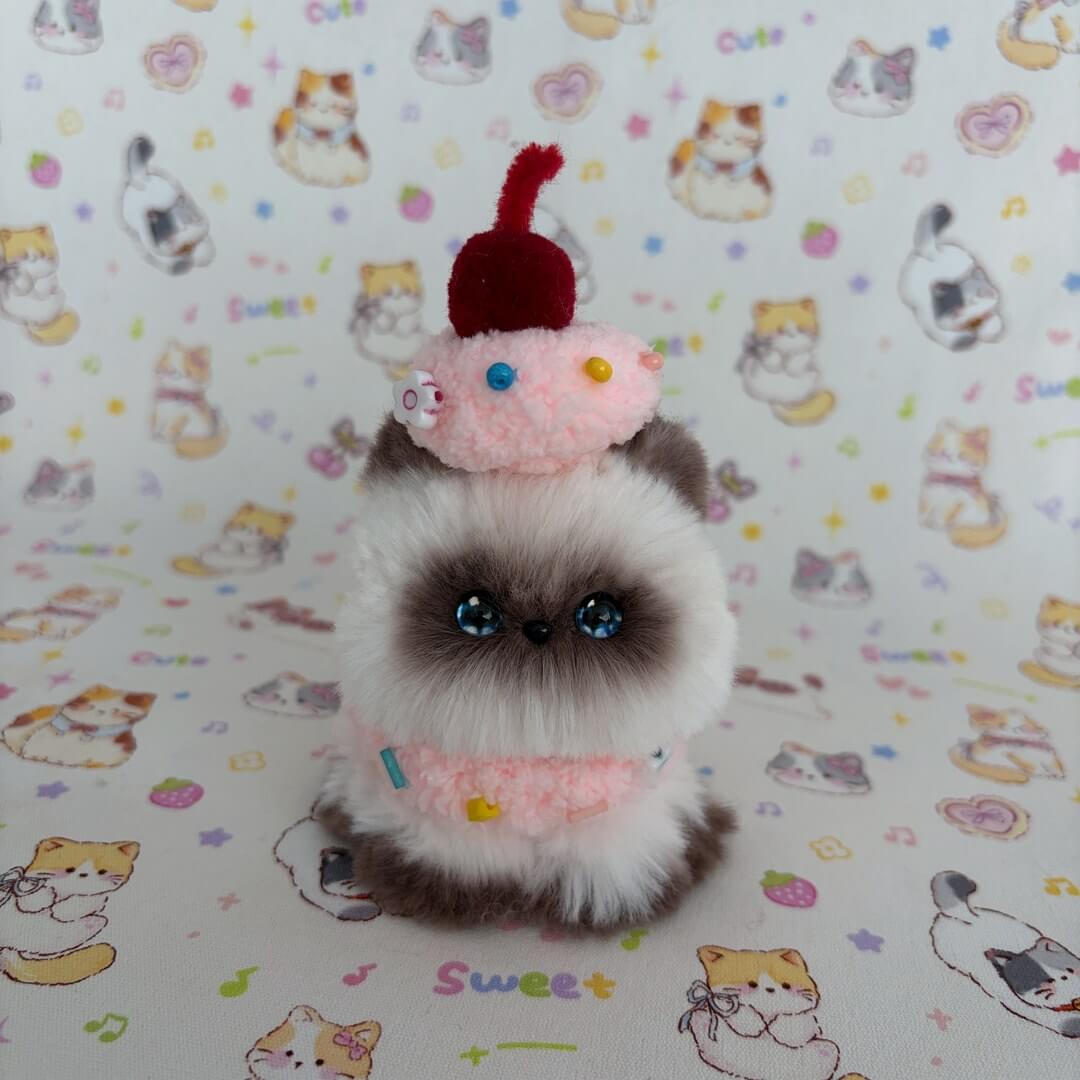 Mewlicious Collection