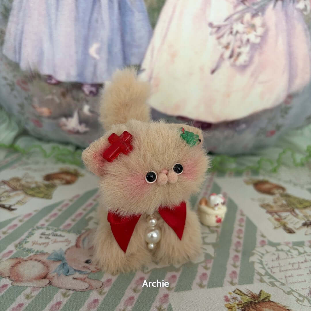 Brown Kitten Collection